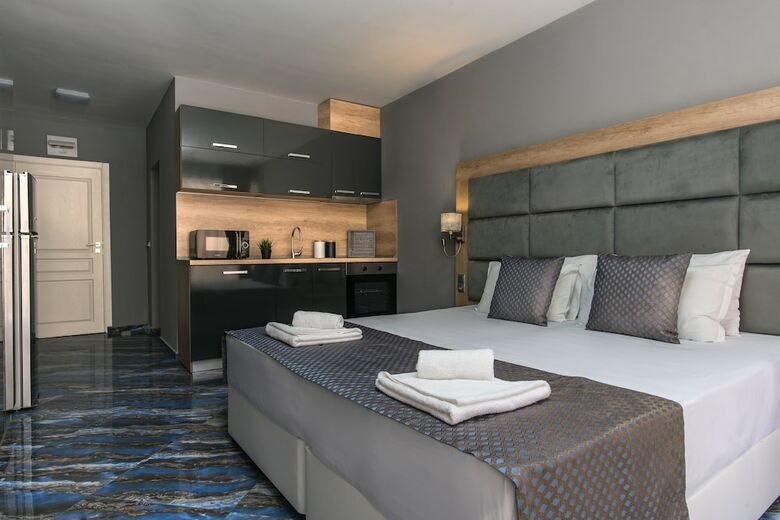 Apartamentos Marina Beach Hotel