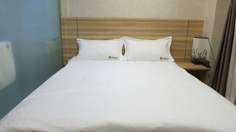 Center Of City Creo Hotel