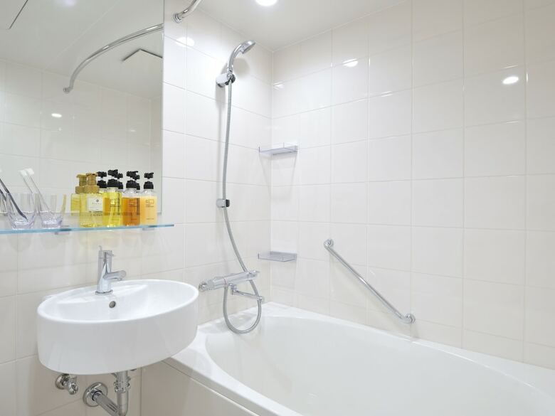 Hotel Androoms Osaka Hommachi