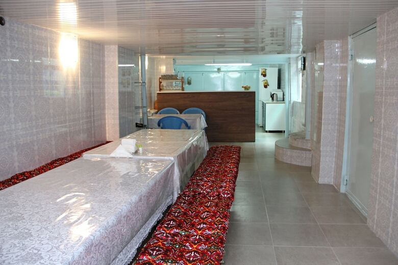 Hotel Anvar's Guests