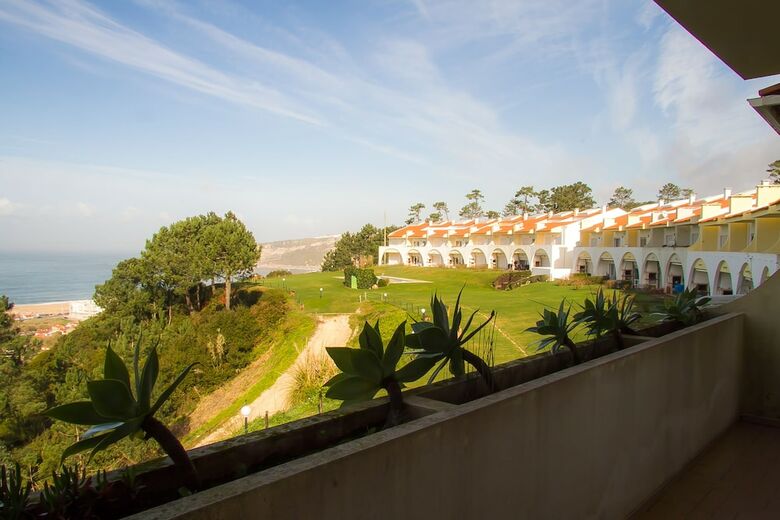 Liiiving In Nazare - Bay View Villas