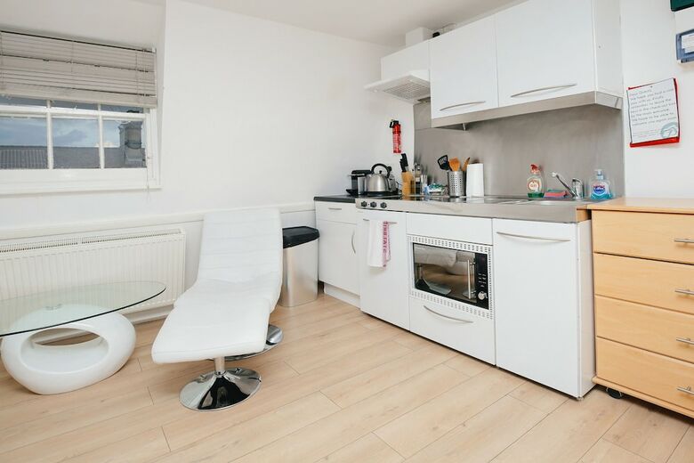 Apartamentos Cambridge City Studios (peymans)