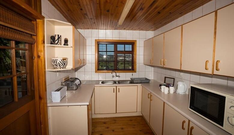 Big Tree House Lodge