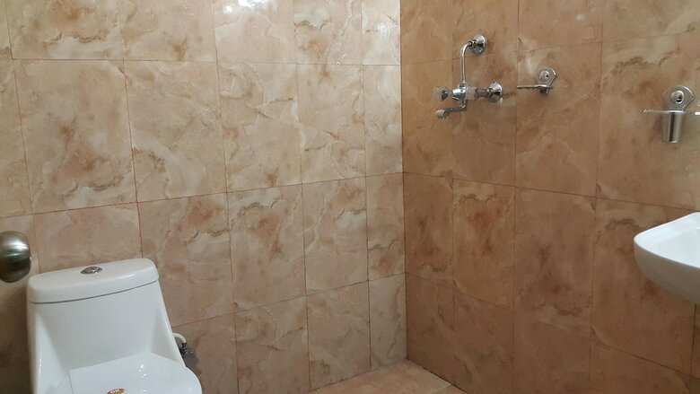 Hotel Bishram