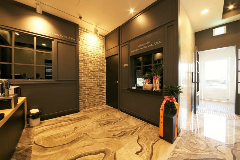 Premium Ava Hotel Sasang