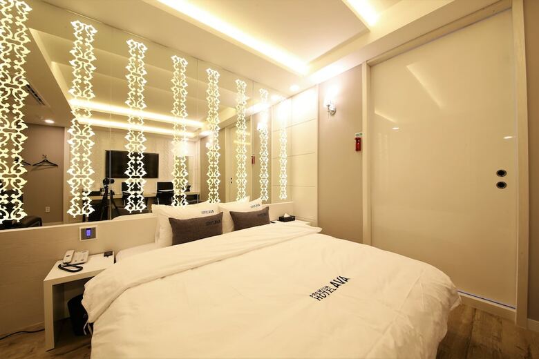 Premium Ava Hotel Sasang