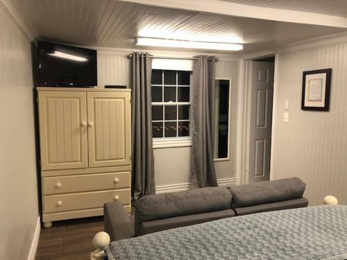 Bed & Breakfast By The Sea Tourist Home