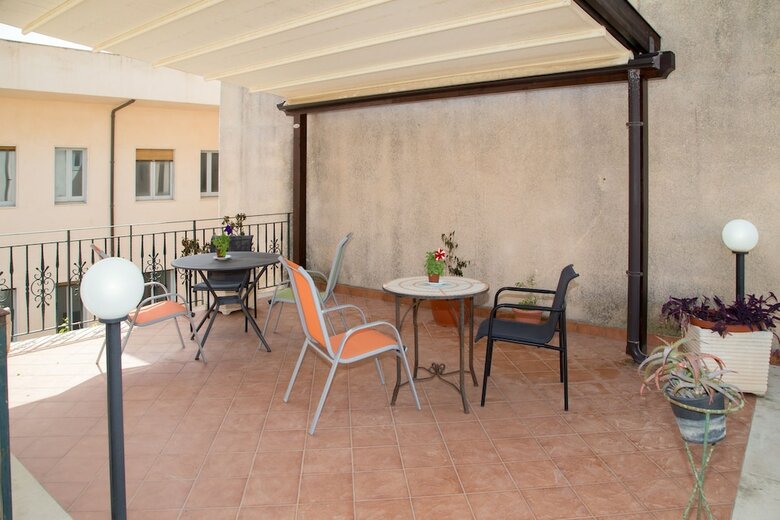 Hotel Acropoli