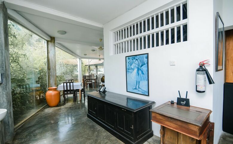 Hotel Oyo 302 Jasmine Hill House