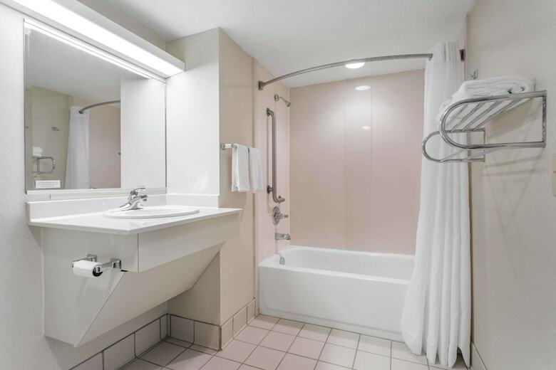 Hotel Days Inn By Wyndham Wilkesboro
