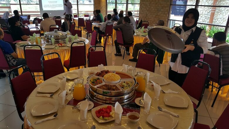 Hotel Al-safina Kijal Beach Resort