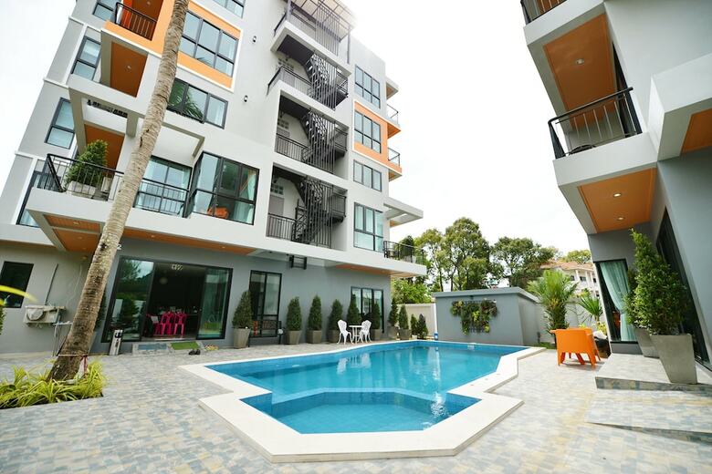 Hotel The Lucky Beach Ao Nang
