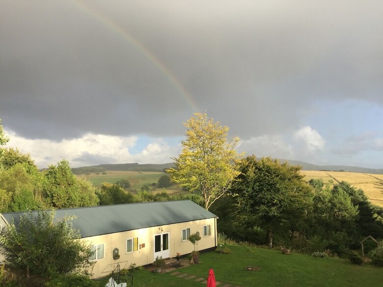 Hotel Ffos Y Ffin - Ascension In The Fields
