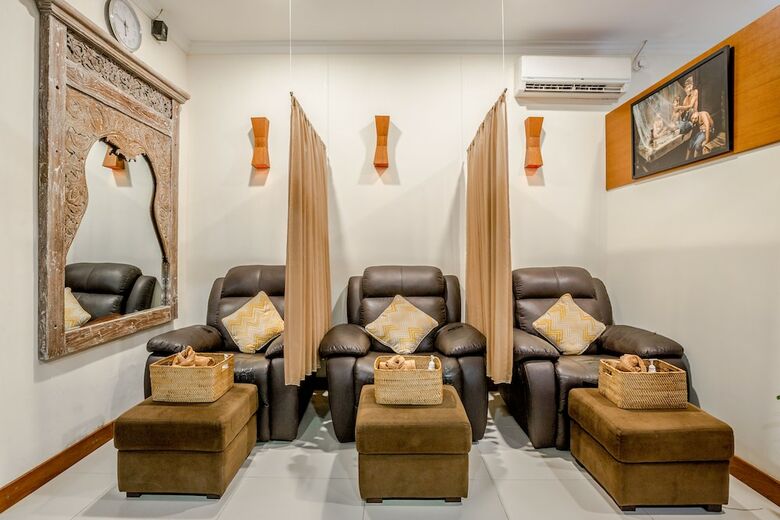 Hostal Lokal Bali Hostel