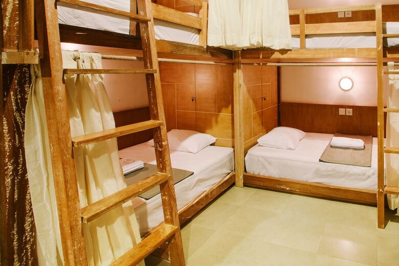 Hostal Lokal Bali Hostel
