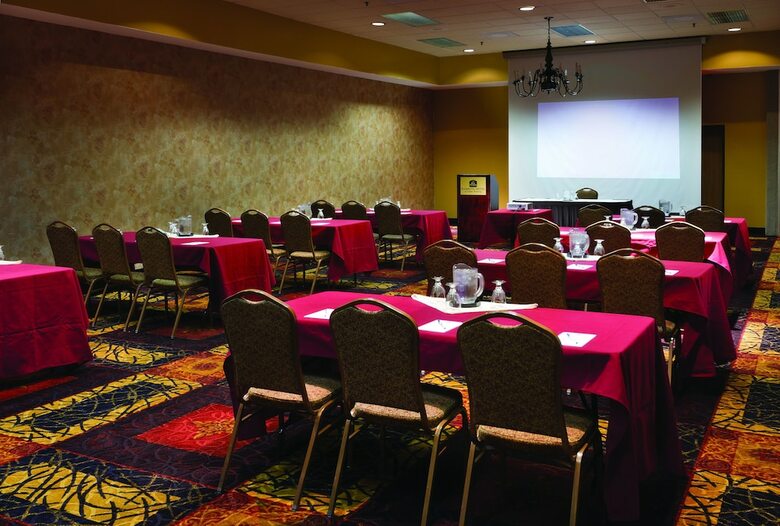 Ramkota Hotel & Conference Center