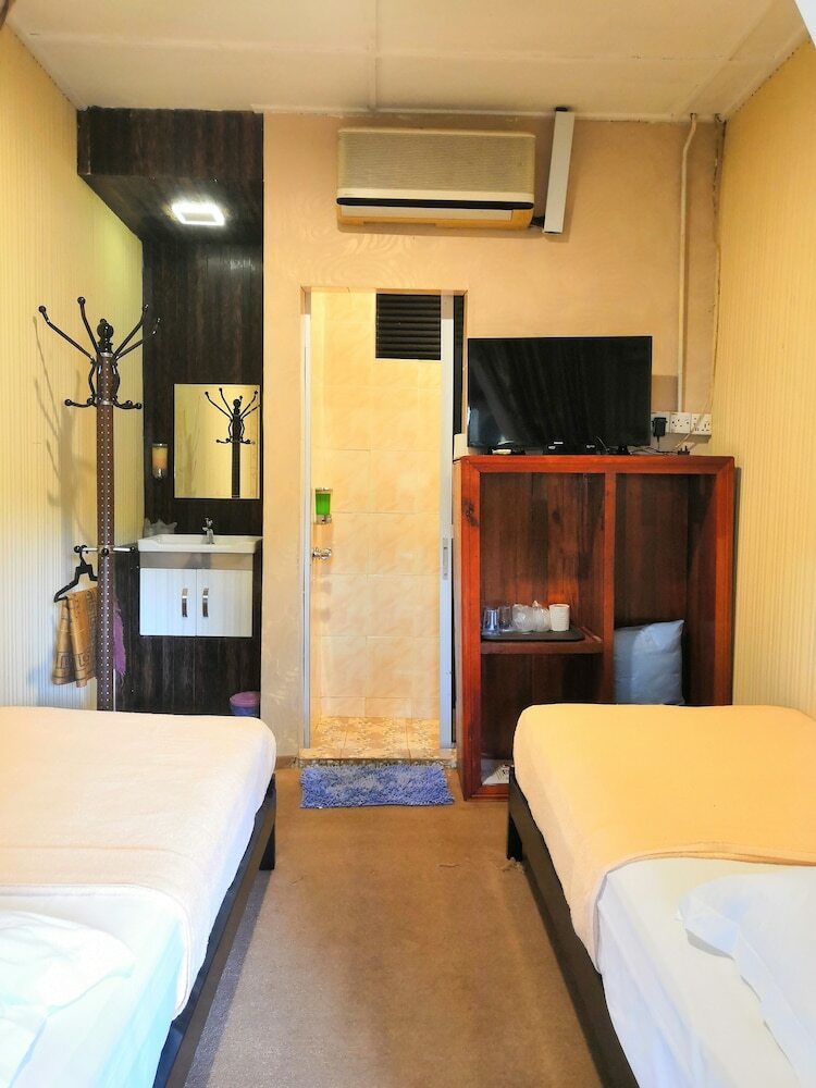 Hotel Kembara Resort