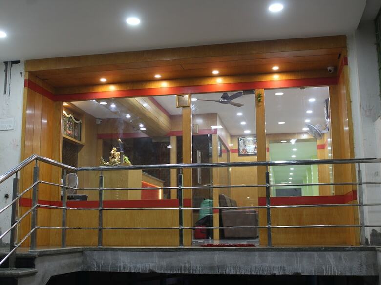 Hotel Sujan Residencys