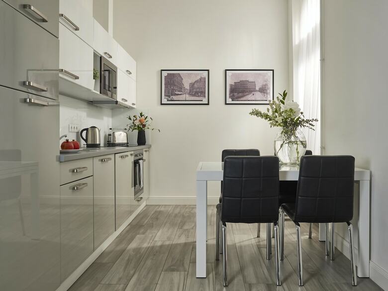 Aparthotel 7seasons Central Suites