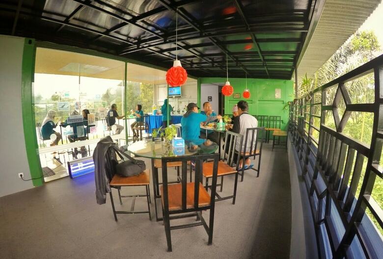 Bromo Ecolodge Hotel
