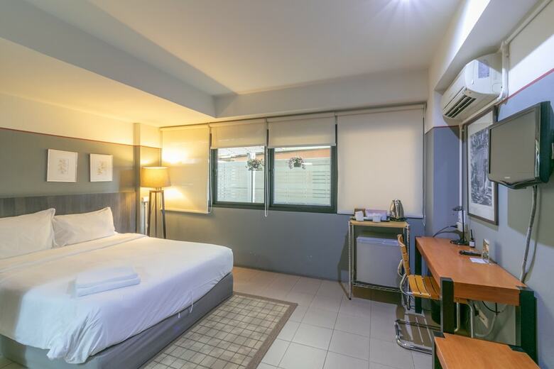 Hotel Escape At Sathorn Terrace