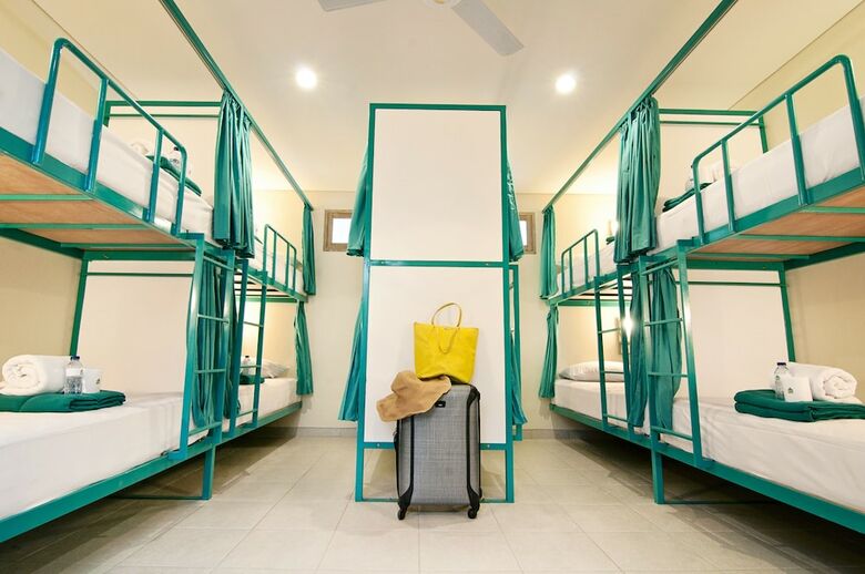Hostal Bread & Jam Hostel