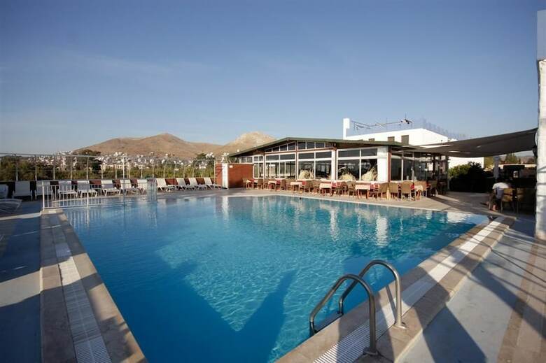 Sun And Sea Beach Hotel - All Inclusive