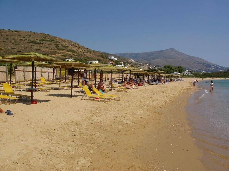 Aithra Apartments & Suites