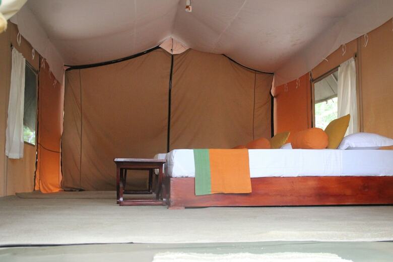Hotel Wilderness Camping Yala