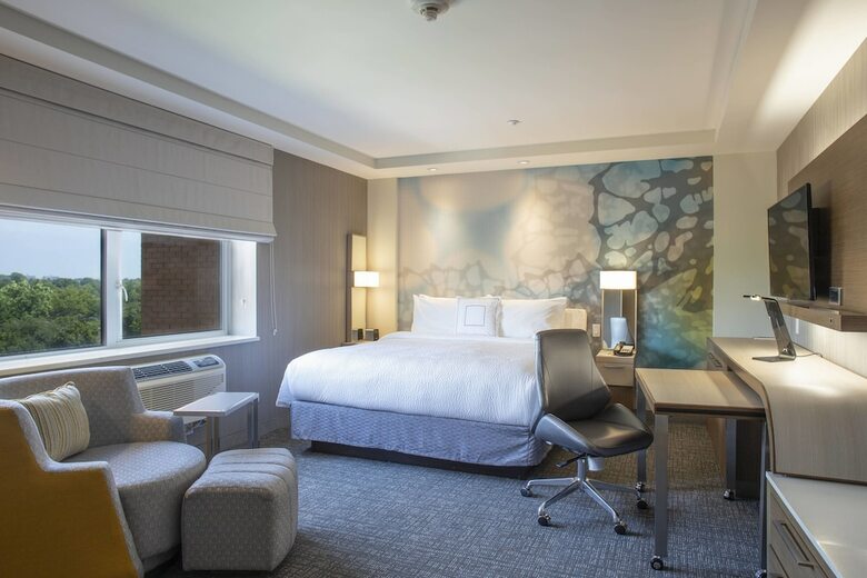 Hotel Courtyard By Marriott New York Queens/fresh Meadows