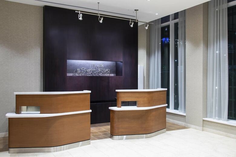 Hotel Courtyard By Marriott New York Queens/fresh Meadows