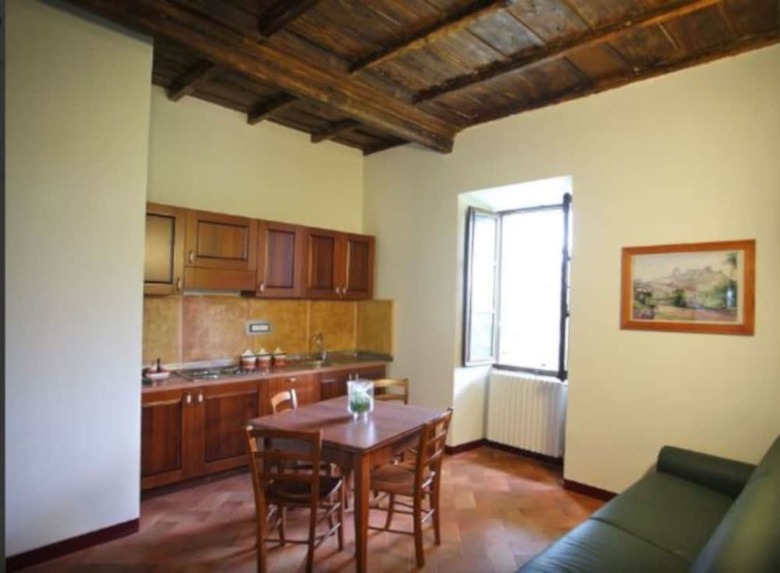 Agroturismo Antico Borgo La Commenda