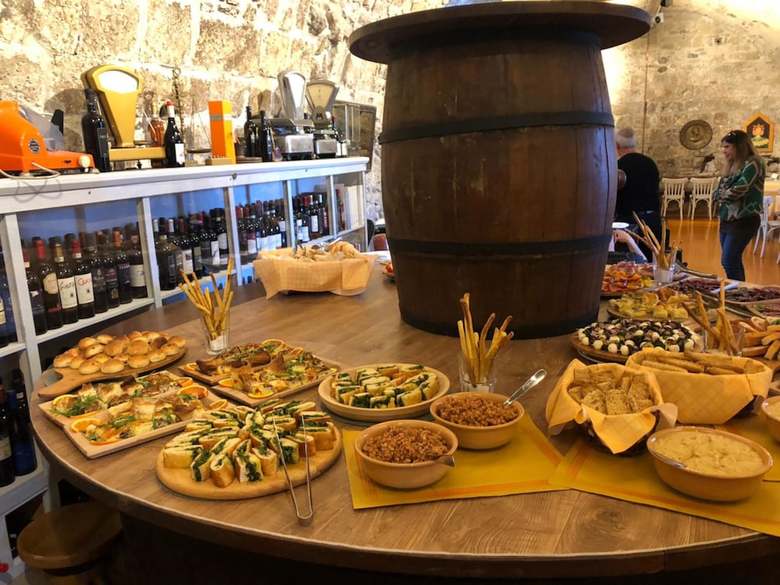 Agroturismo Antico Borgo La Commenda