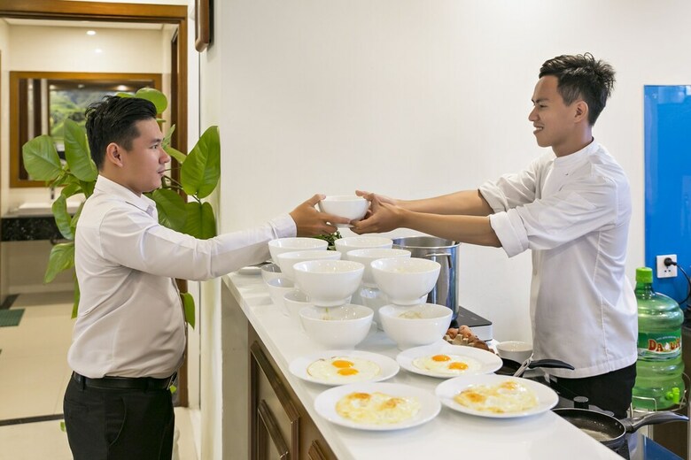 Hung Anh Hotel
