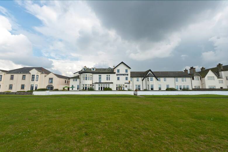 Parkstone Hotel