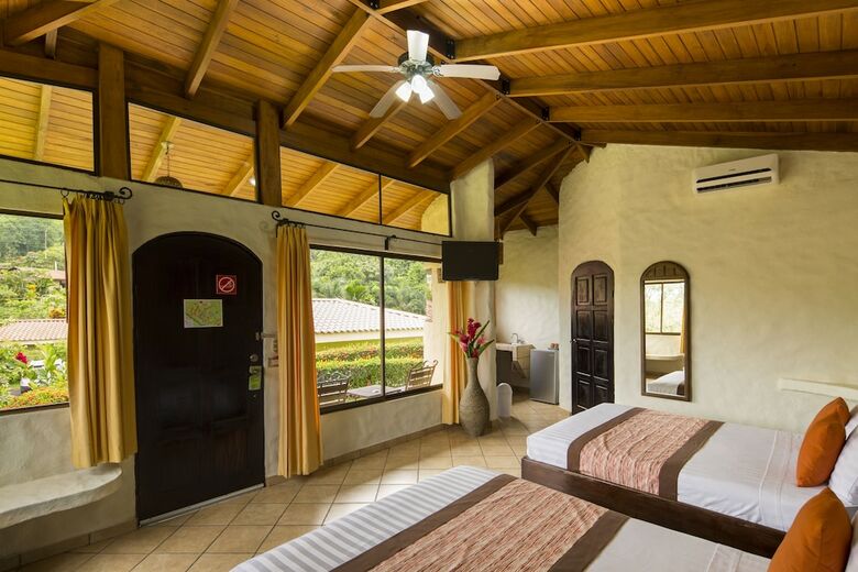 Hotel Arenal Volcano Inn