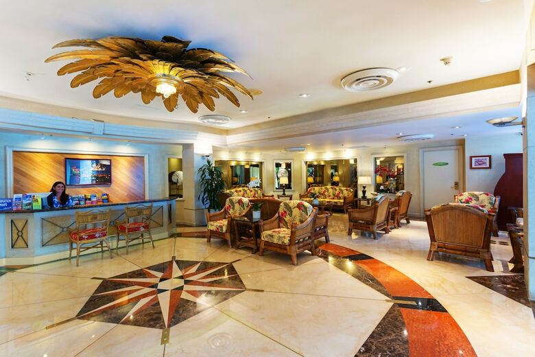 Hotel Ramada Plaza By Wyndham Waikiki