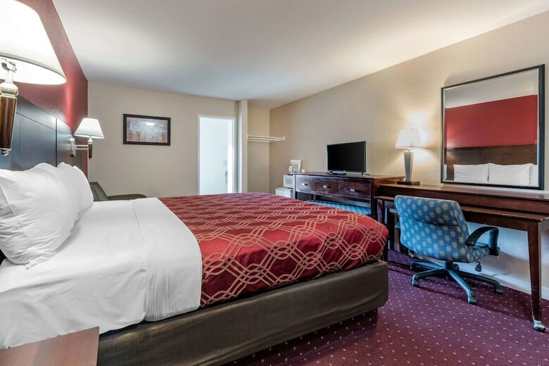 Hotel Econo Lodge Bay Breeze