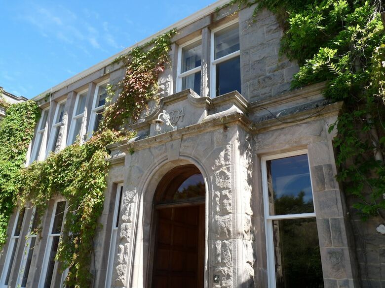 Hotel Ardgye House