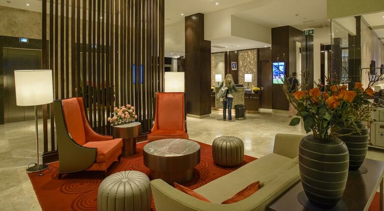 Hotel Crowne Plaza Nairobi Airport