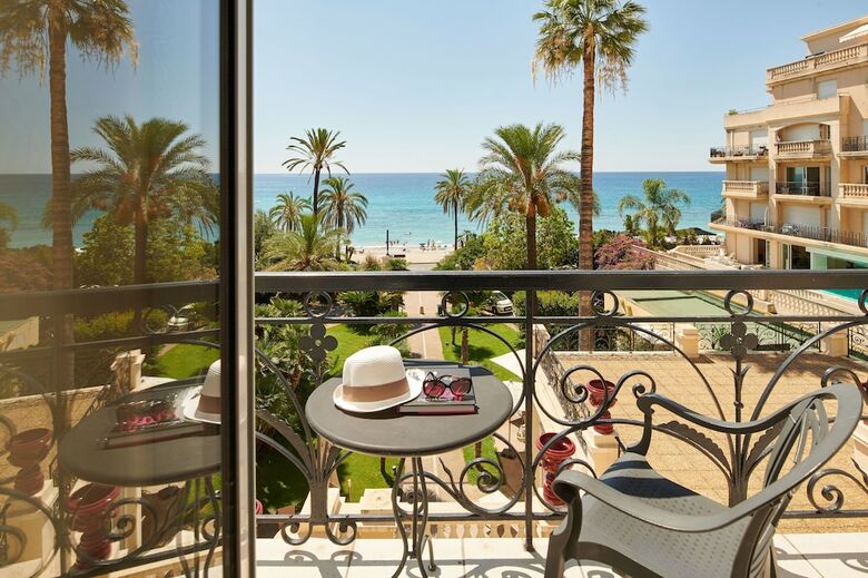 Hotel H�tel Vacances Bleues Royal Westminster