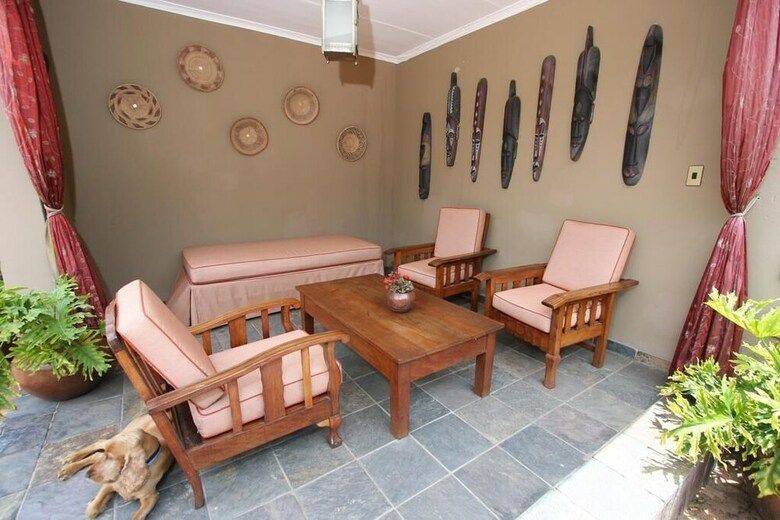 Hotel African Roots Guest House