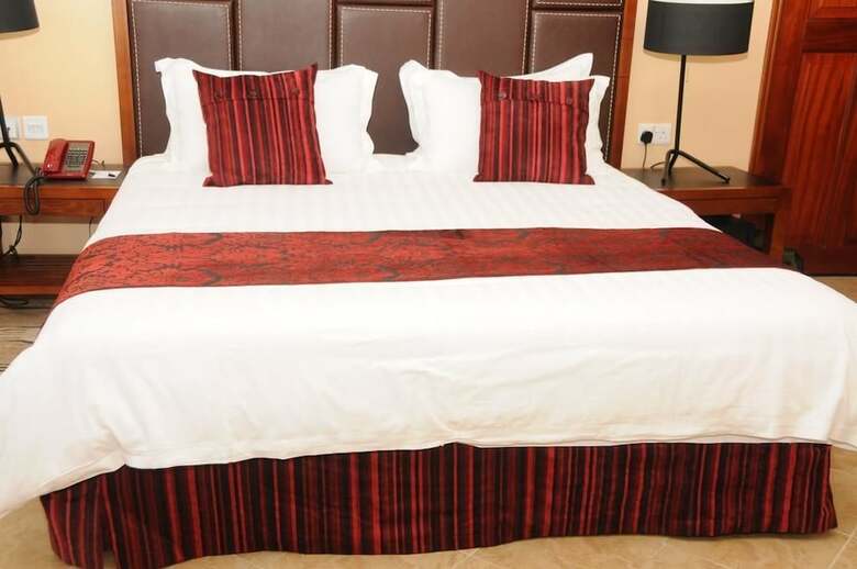 Igongo Cultural Centre & Country Hotel