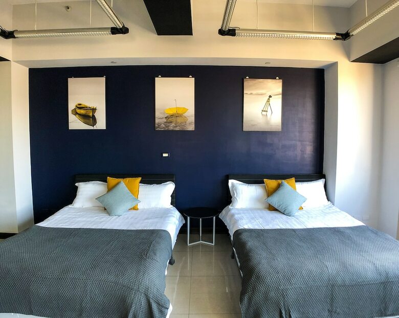 Q Square Apartment