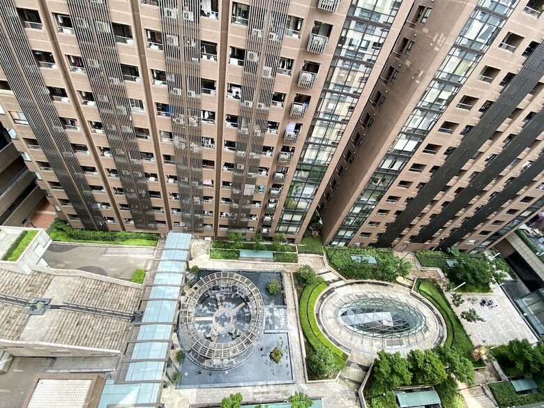 Q Square Apartment