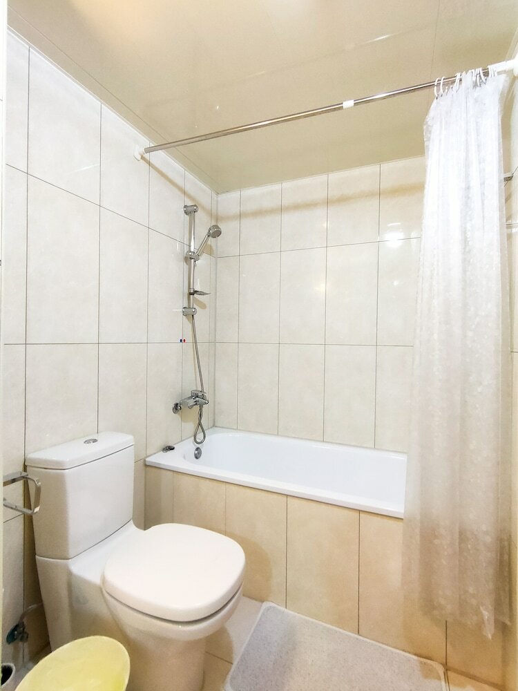 Q Square Apartment