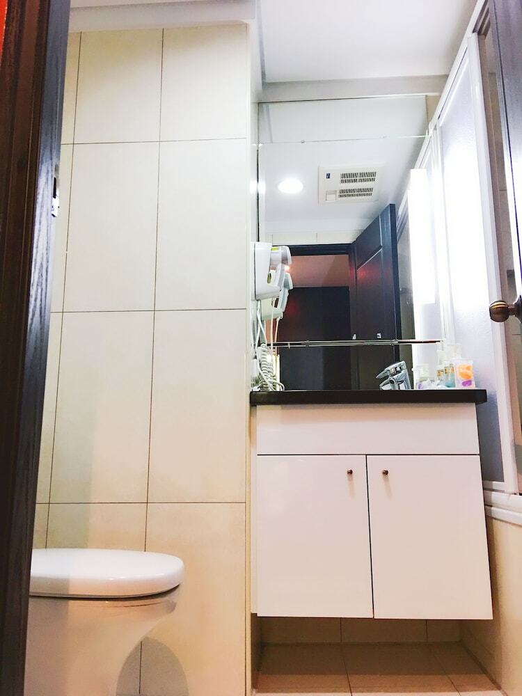 Q Square Apartment