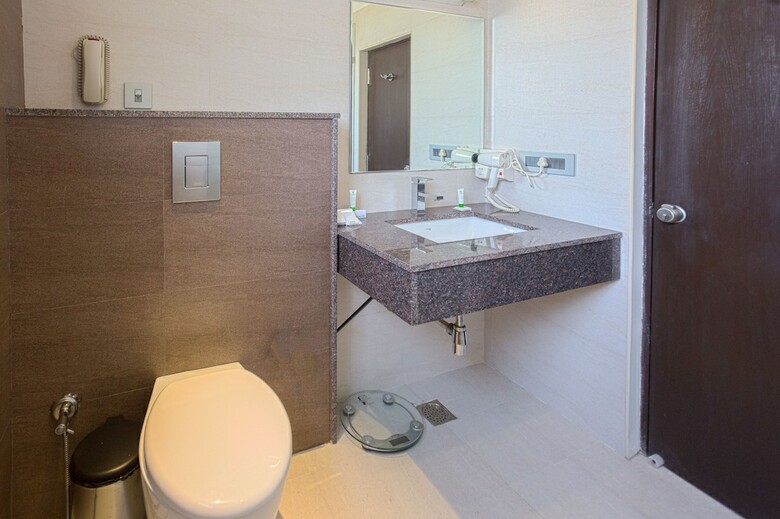 Hotel Treebo Grand Premier Suites