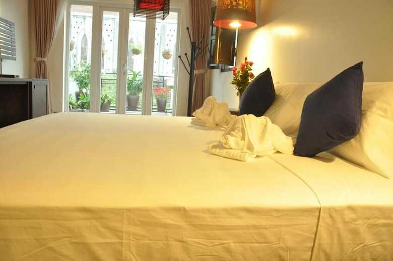 Cinnamon Cathedral Hotel