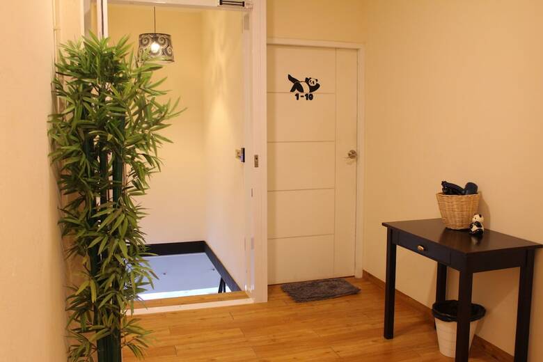 Hostal Mad Panda Hostel